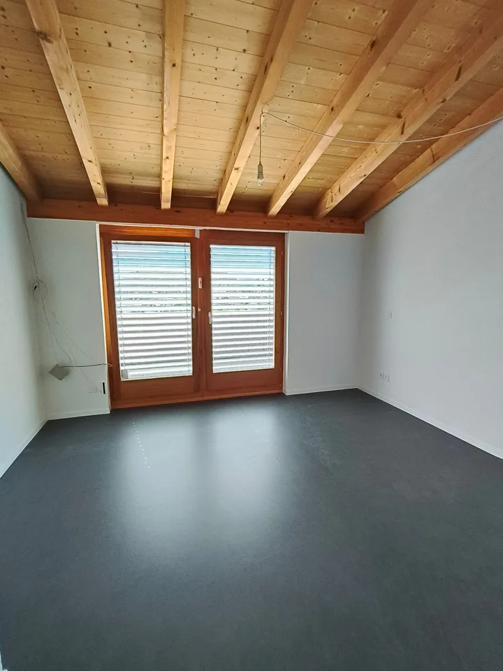 Einmalige Gelegenheit - Geräumige 7.5-Zimmer-Attikawohnung mit Panoramablick in Spiez – Foto 9 von 30
