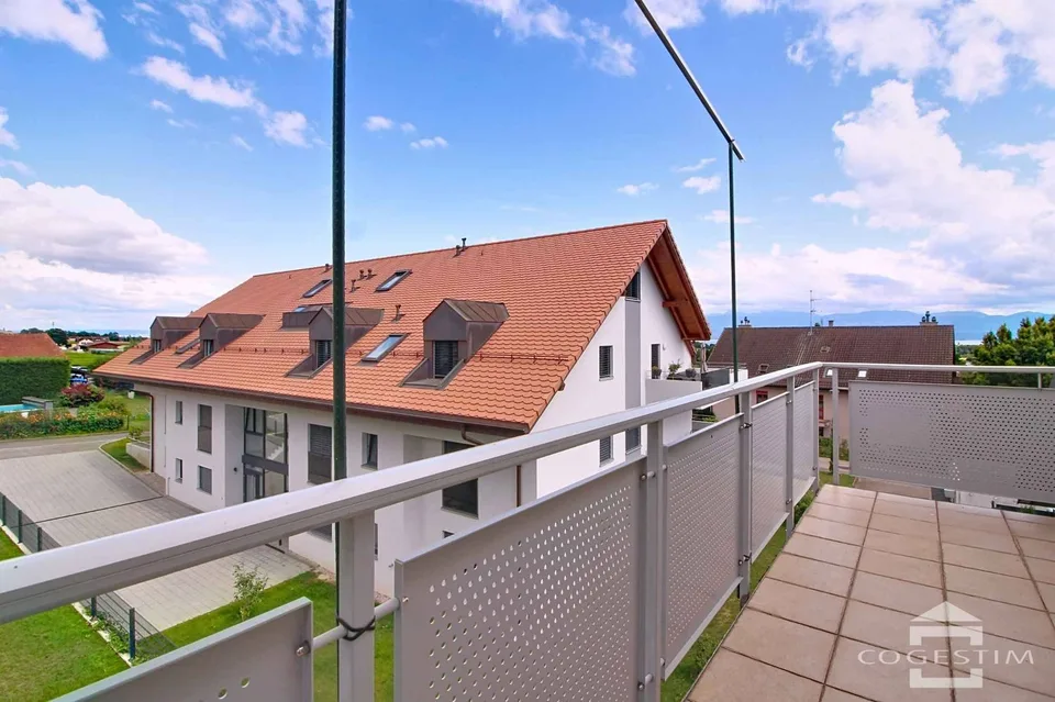 Duplex-Wohnung mit Blick auf den See und die Alpen – Foto 8 von 11