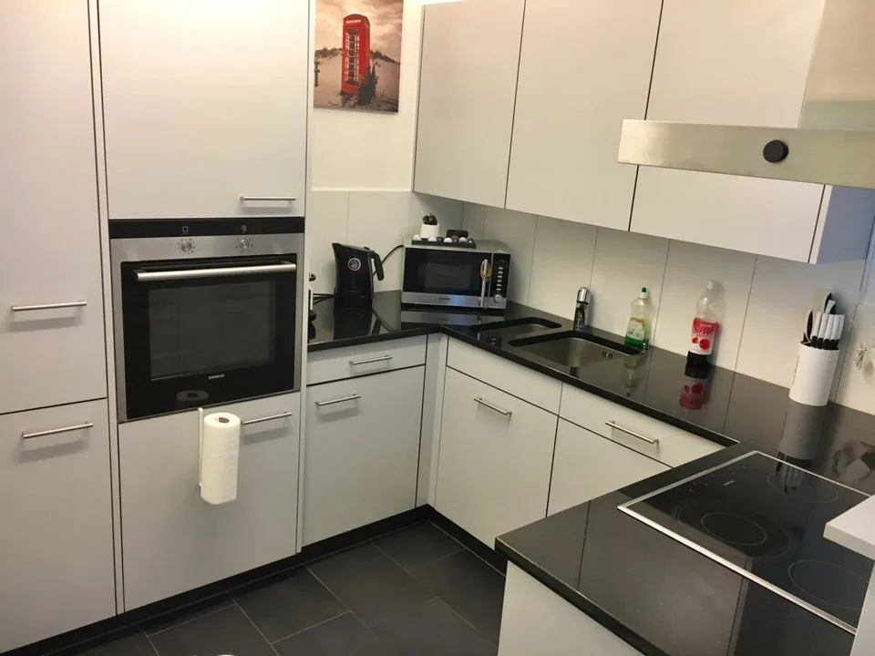 Appartement de jardin moderne 3.5 pièces au centre du village