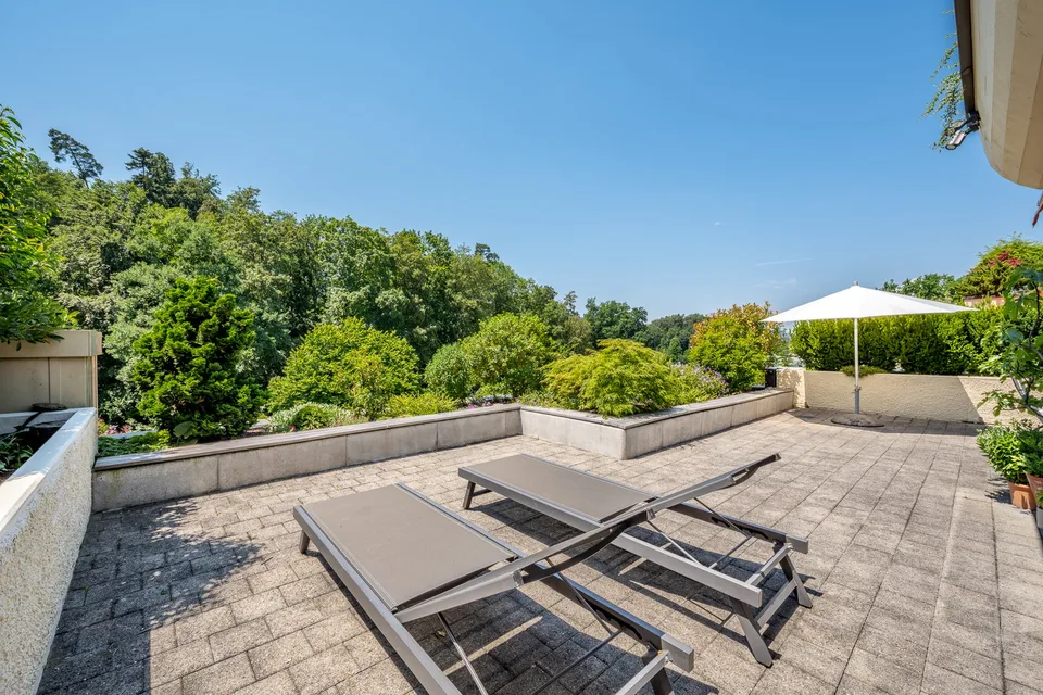 Ampio appartamento terrazza 5½-locali con vista panoramica, privacy e benessere – foto 10 di 15