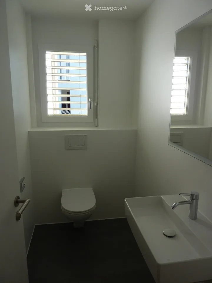 4 1/2 locali appartamento al piano terra con area di giardino (25m2) vicino al centro storico