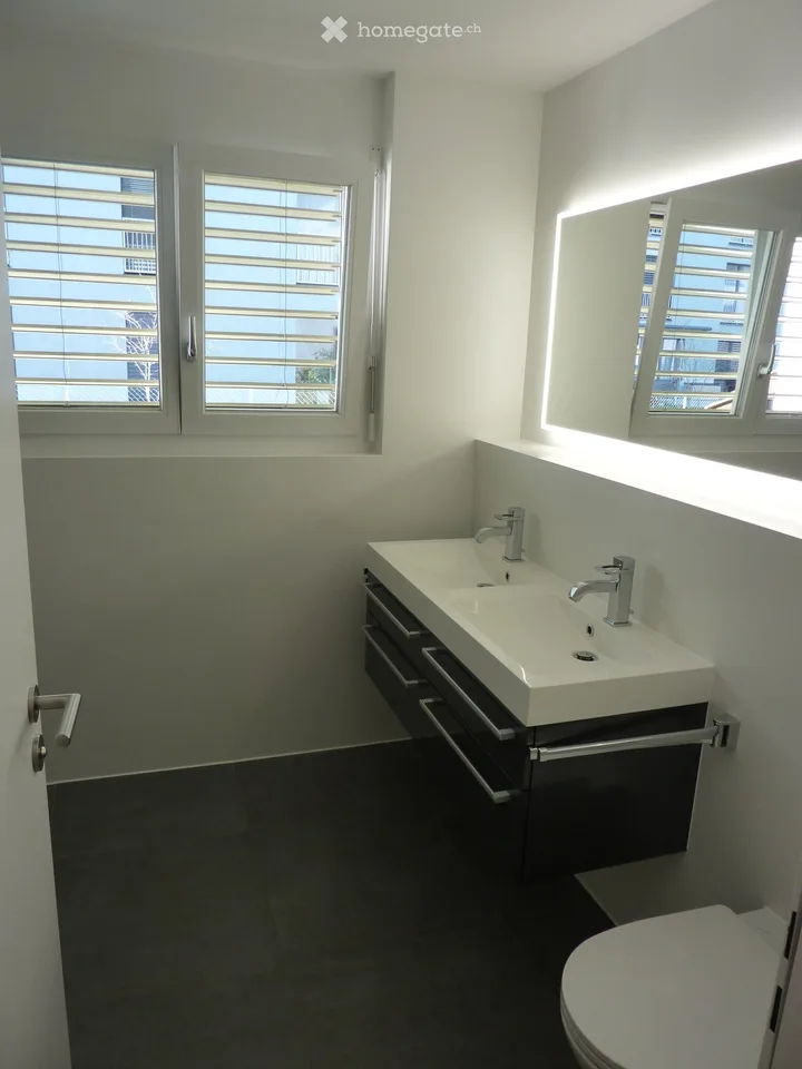 4 1/2 locali appartamento al piano terra con area di giardino (25m2) vicino al centro storico