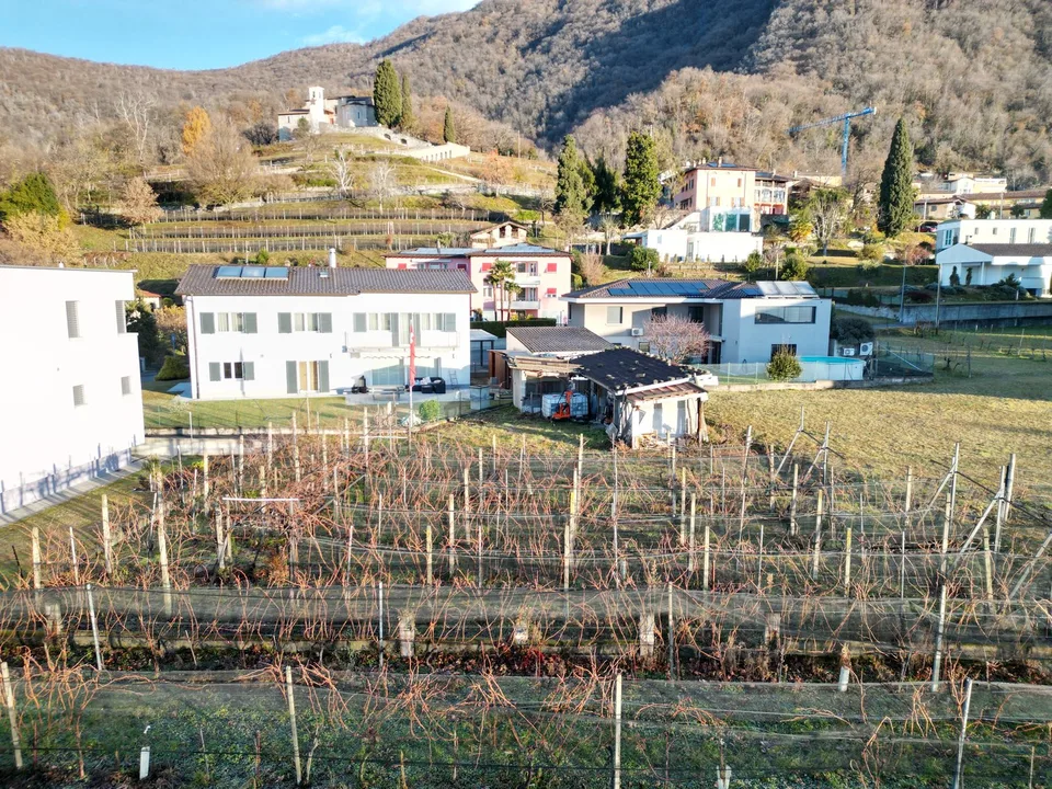 Buildable land in Castel San Pietro with approved project – Your dream of a modern home