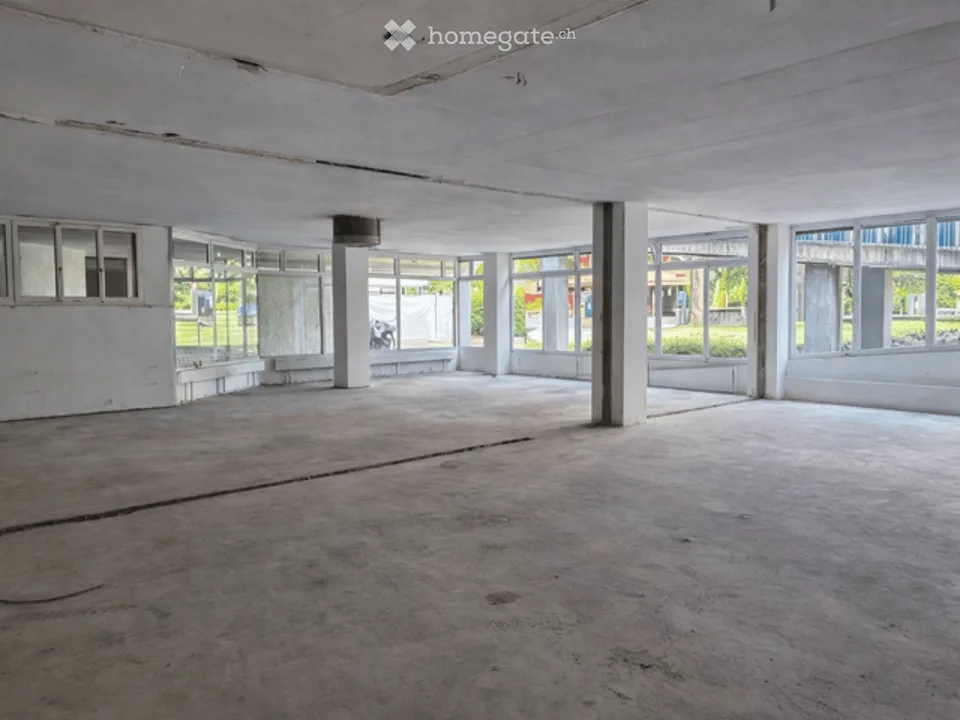 Spazio ufficio in affitto al piano terra, Quartierzentrum Grünau, ZH-Altstetten