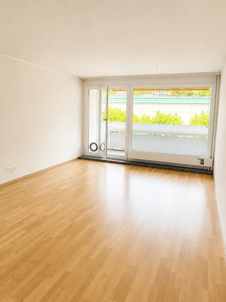 Helle und renovierte 3.5-Zimmer-Wohnung mit Balkon an zentraler Lage in Bern