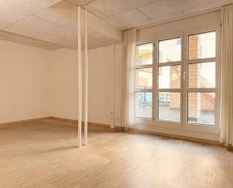 Espaces de bureau lumineux dans un emplacement idéal à Lucerne