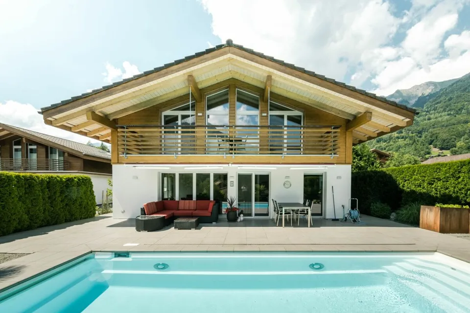Exklusives Einfamilienhaus mit Pool in Hofstetten – Foto 11 von 13