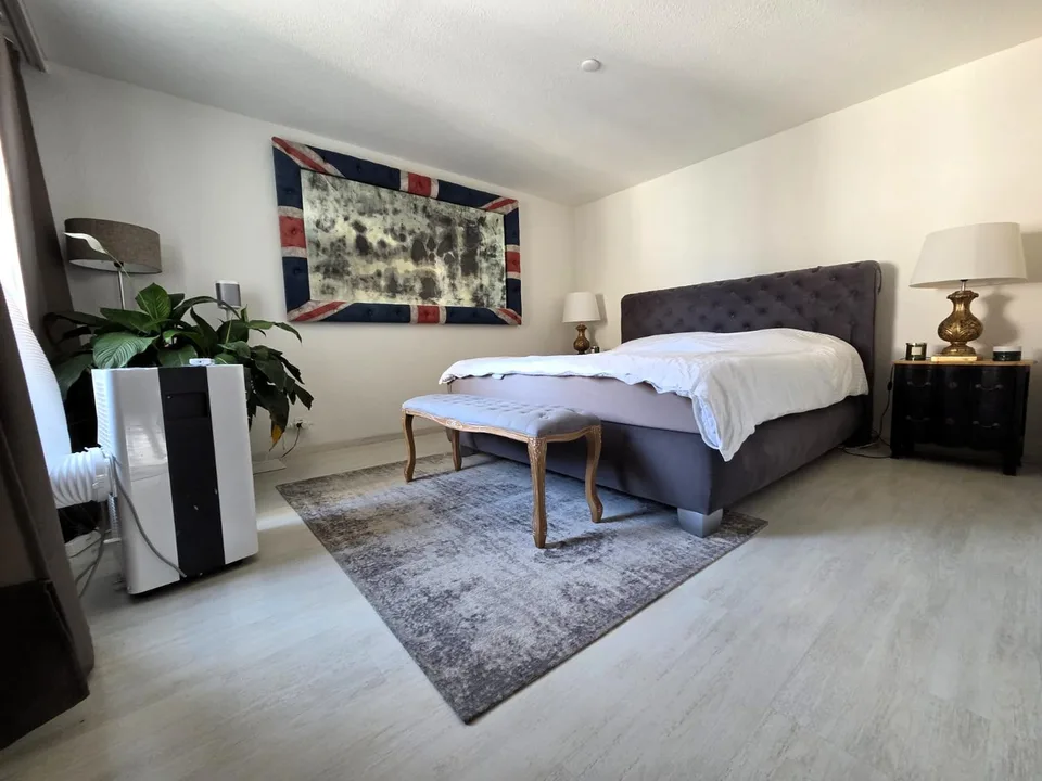 Your new home in the heart of Lachen – Spacious 4.5-room apartment with balcony