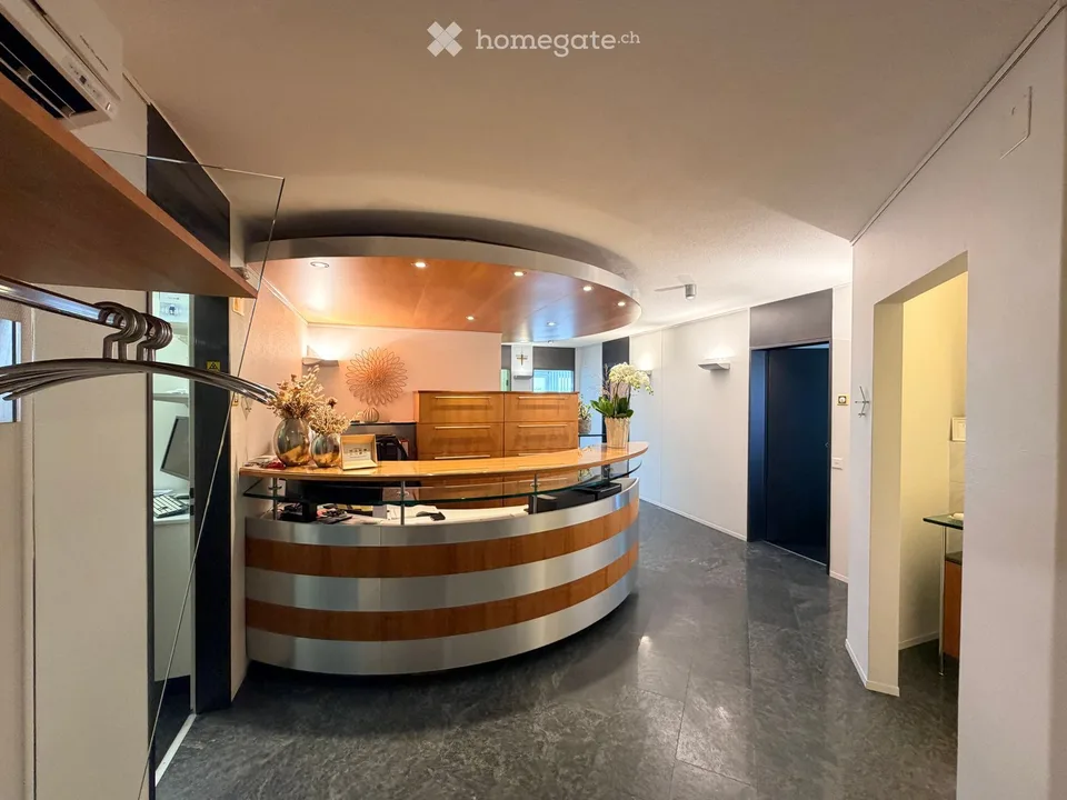 Attraktive Büro- und Gewerbefläche