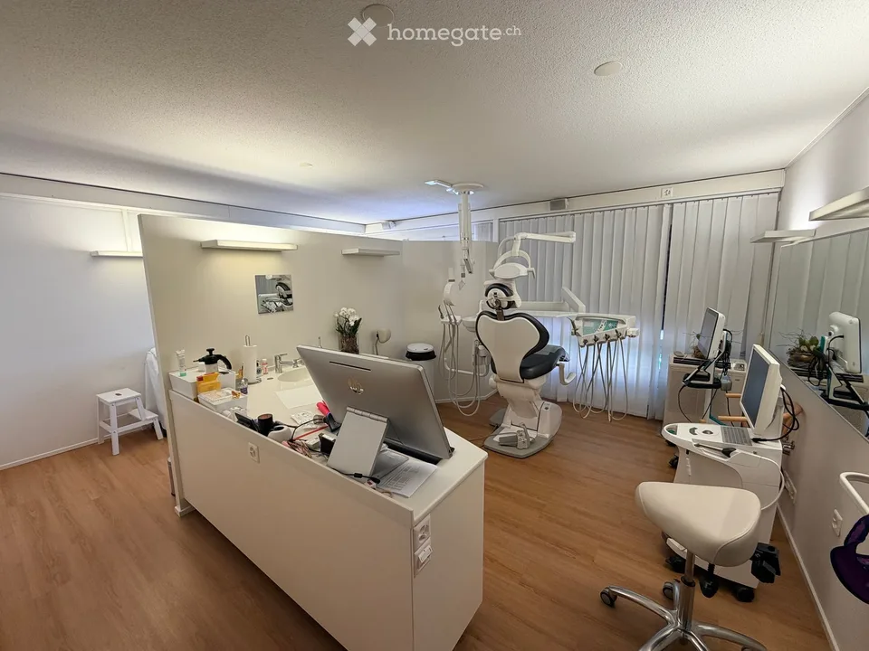 Espace de bureau et commercial attractif