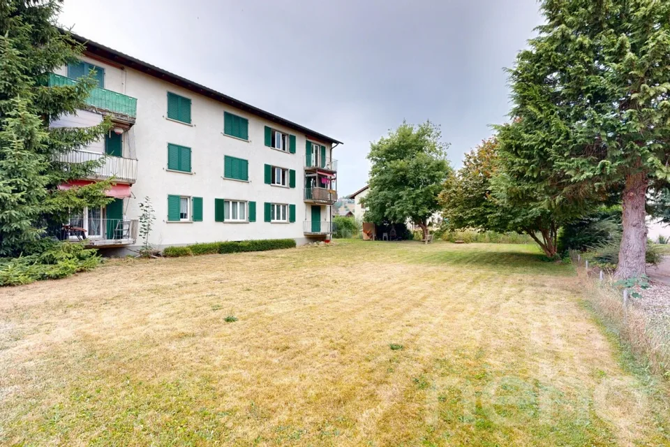 Vollvermietetes Mehrfamilienhaus mit attraktivem Entwicklungspotenzial