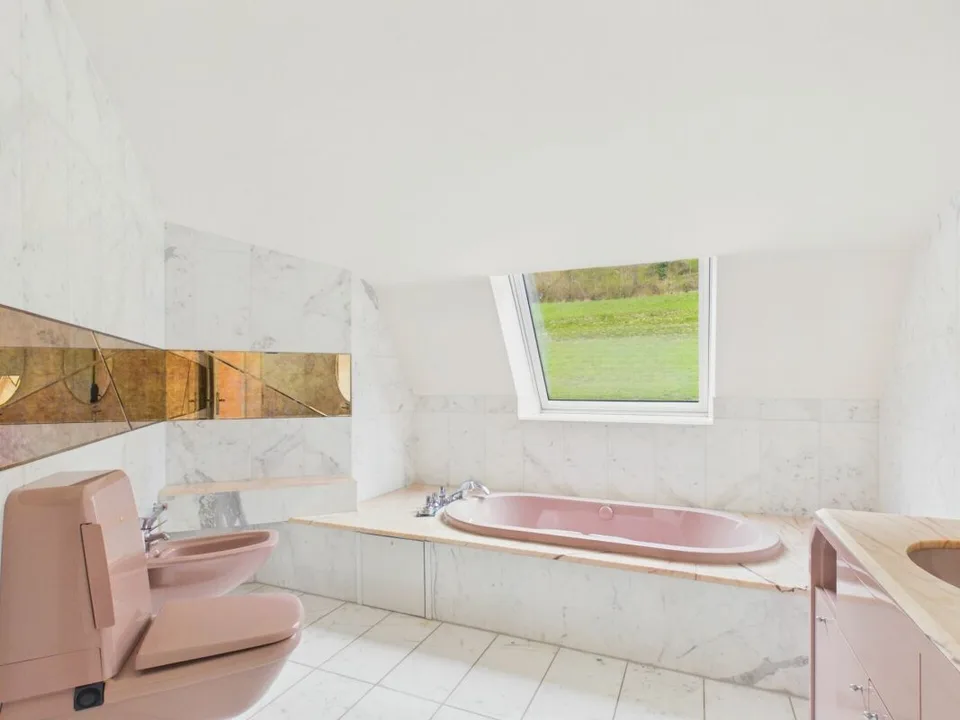 Villa luxueuse avec vue dégagée et beaucoup d'intimité à Frenkendorf – photo 23 sur 32