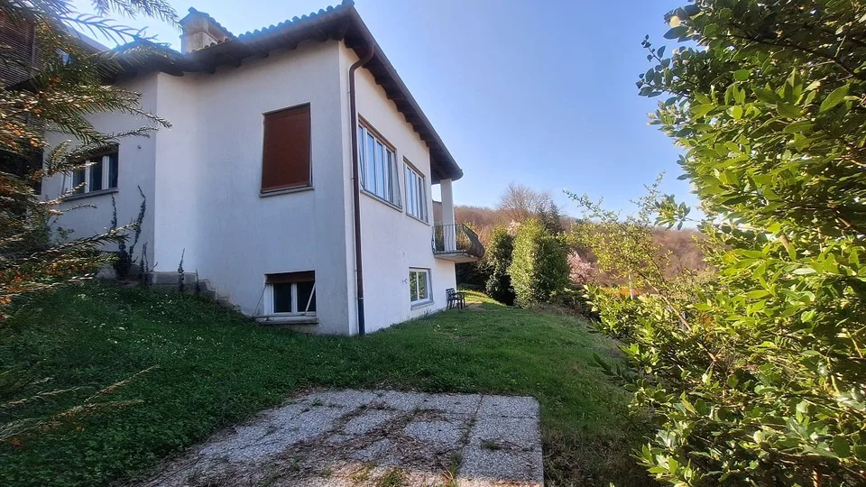 Tranquillité, Vue imprenable, Maison indépendante avec terrain constructible
