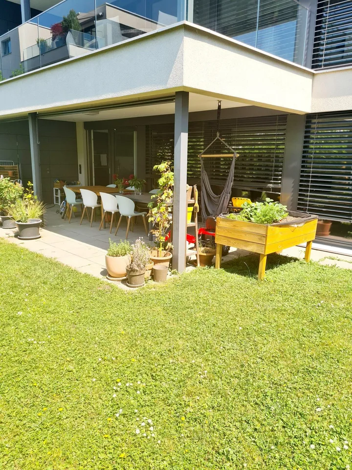 Appartamento moderno 4.5 locali con area di soggiorno a Kreuzlingen