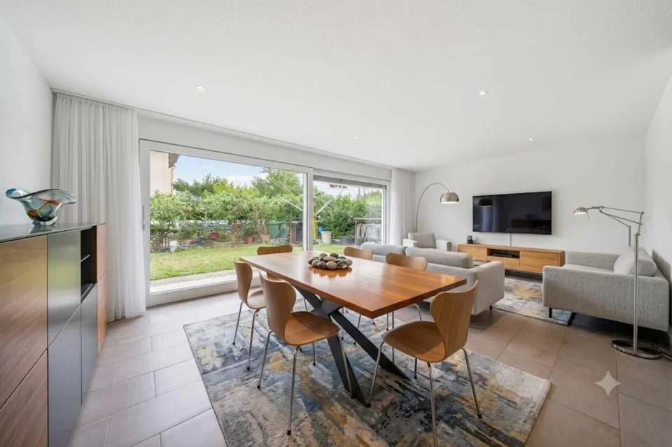 Maison charmante avec charme et qualité de vie - maison mitoyenne de 4,5 pièces de style dans un emplacement familial