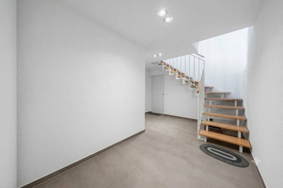 Vivere con charme e qualità della vita - casa semidetached di 4,5 locali stilosa in una zona familiare – foto 13 di 16
