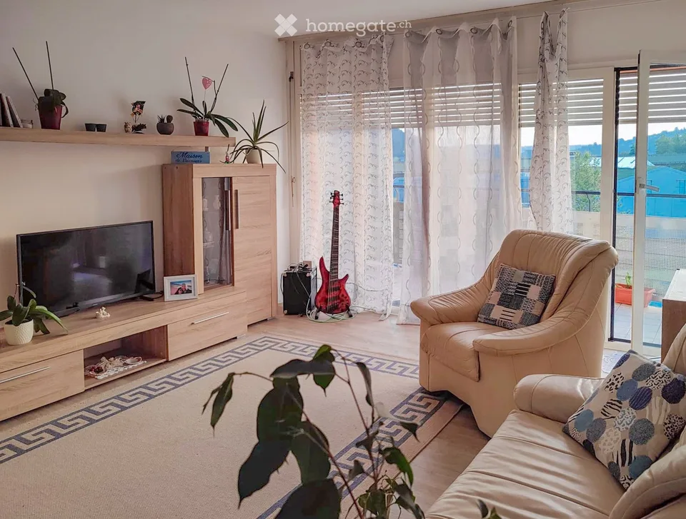 Wohnung 3.5 mit Balkon, schöner Aussicht, Verkauf in Raten