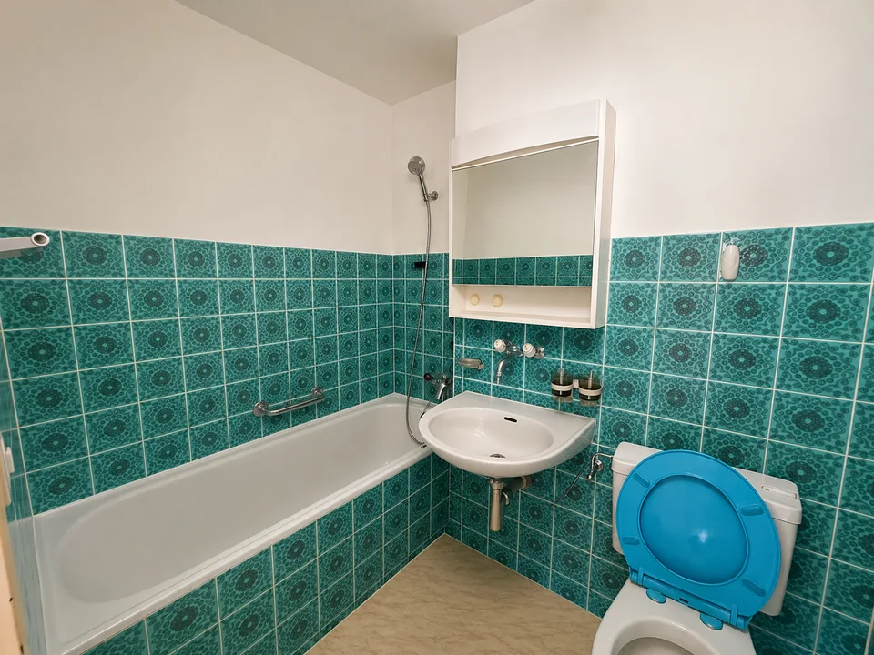 Total neurenovierte Helle 4.5-Zimmer-Wohnung mit Balkon in Lengnau BE – Foto 9 von 9