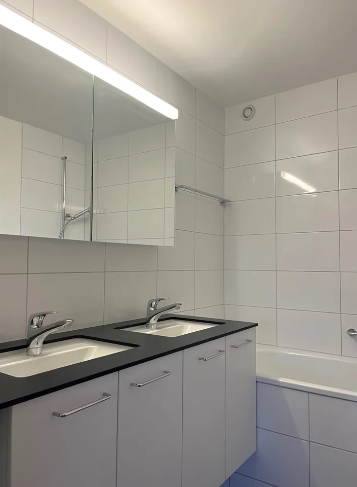 Notre appartement - votre avenir !