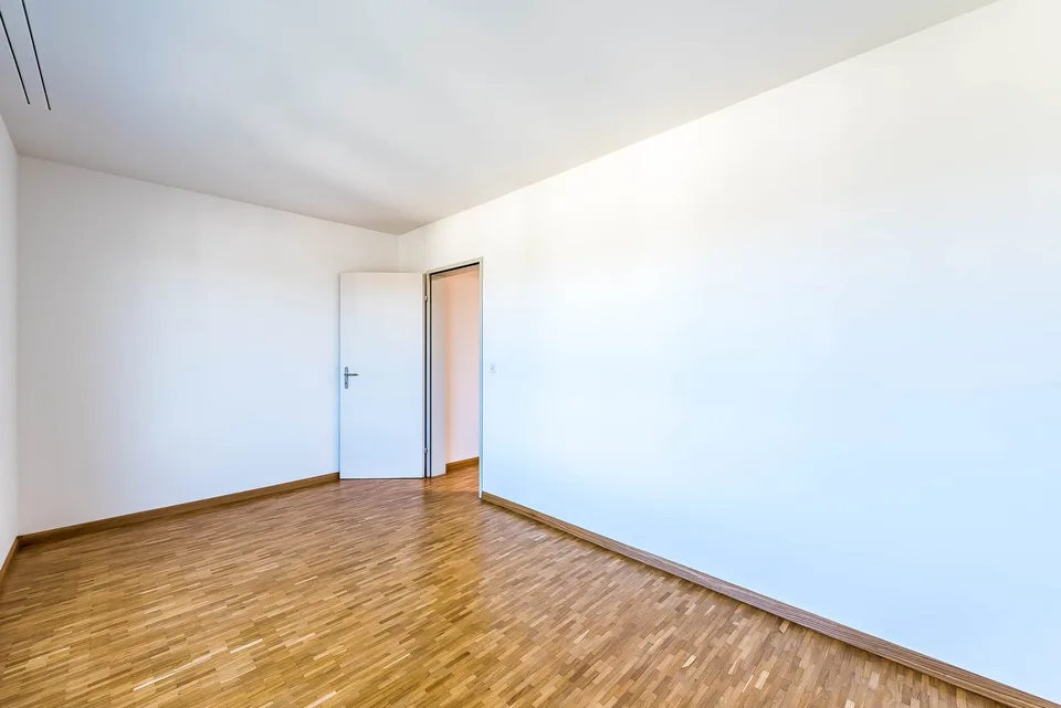 Appartement avec espace de séjour dans un environnement verdoyant / près de la ville