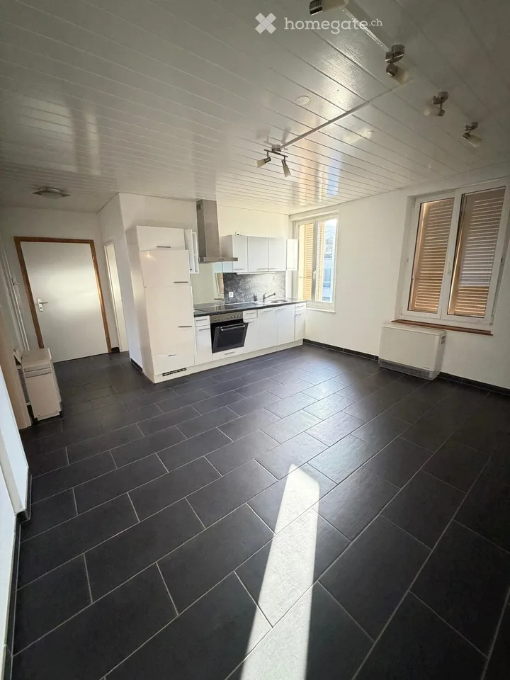 Appt. 3,5 pièces au 2eme, Bienne / 3,5-Zimmer-Whg 2.OG, Biel