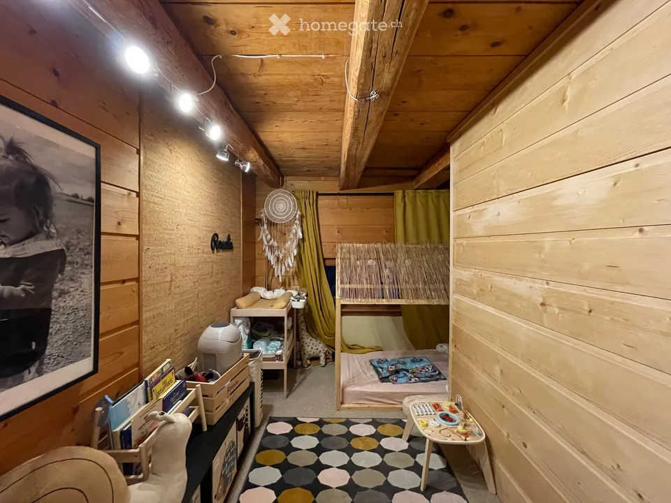 Charmant appartement de 5,5 pièces dans un immeuble ancien à Neunforn – Emplacement calme avec belle vue