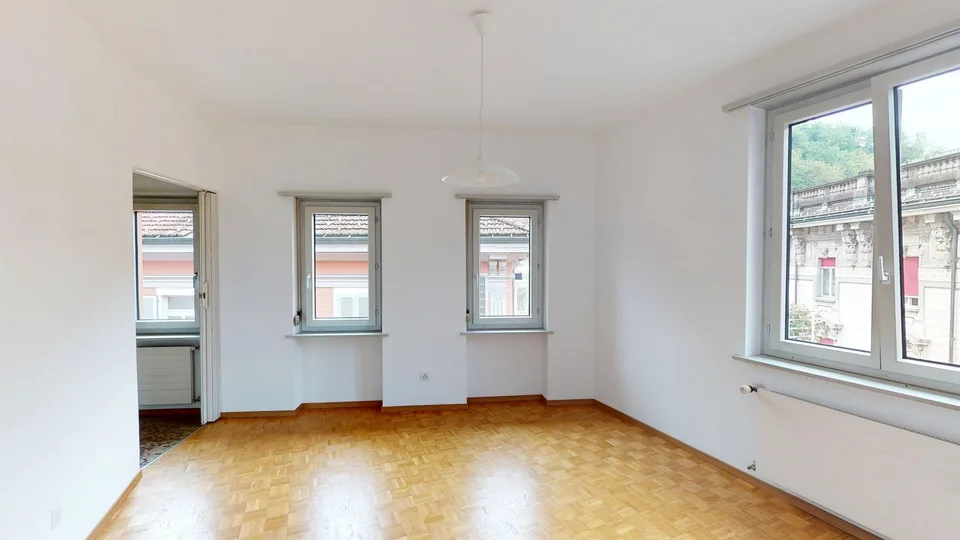 Living in the heart of Bellinzona with a view of the castles