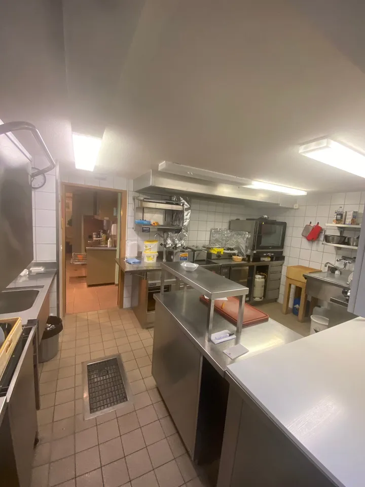 Take away, ristorante o negozio, magazzino / appartamento 3,5 locali possibile – foto 10 di 16