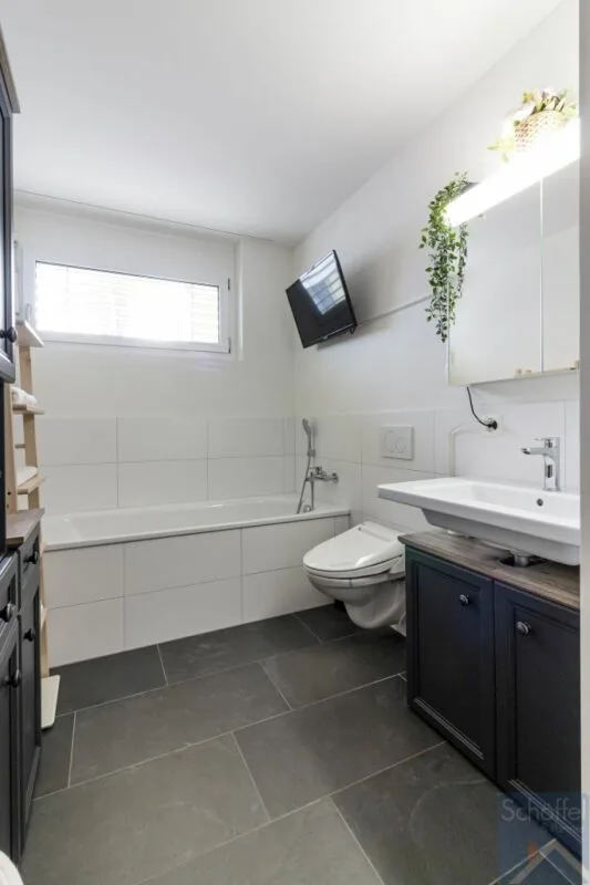 Exklusive 3½-Zimmer-Attikawohnung mit grosser Terrasse – Foto 8 von 20