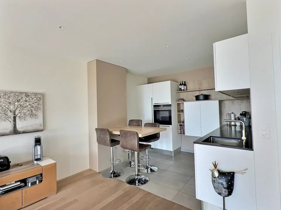Casa a schiera moderna a Jongny con vista panoramica
