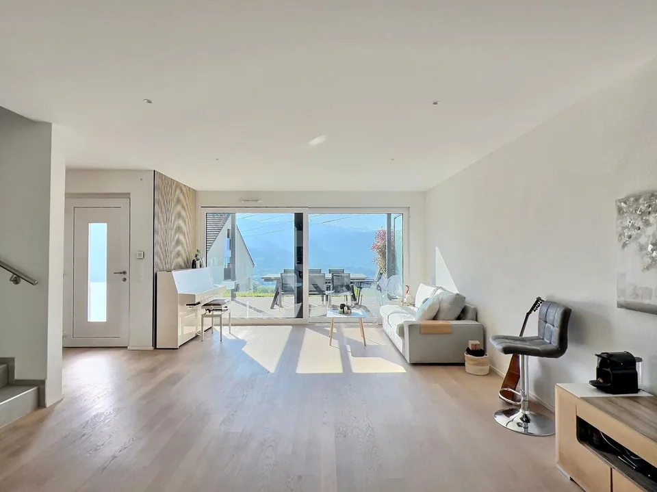 Casa a schiera moderna a Jongny con vista panoramica