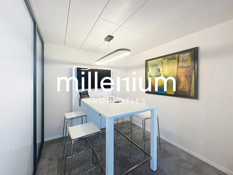 Offices in Coworking in the heart of the airport's economic hub