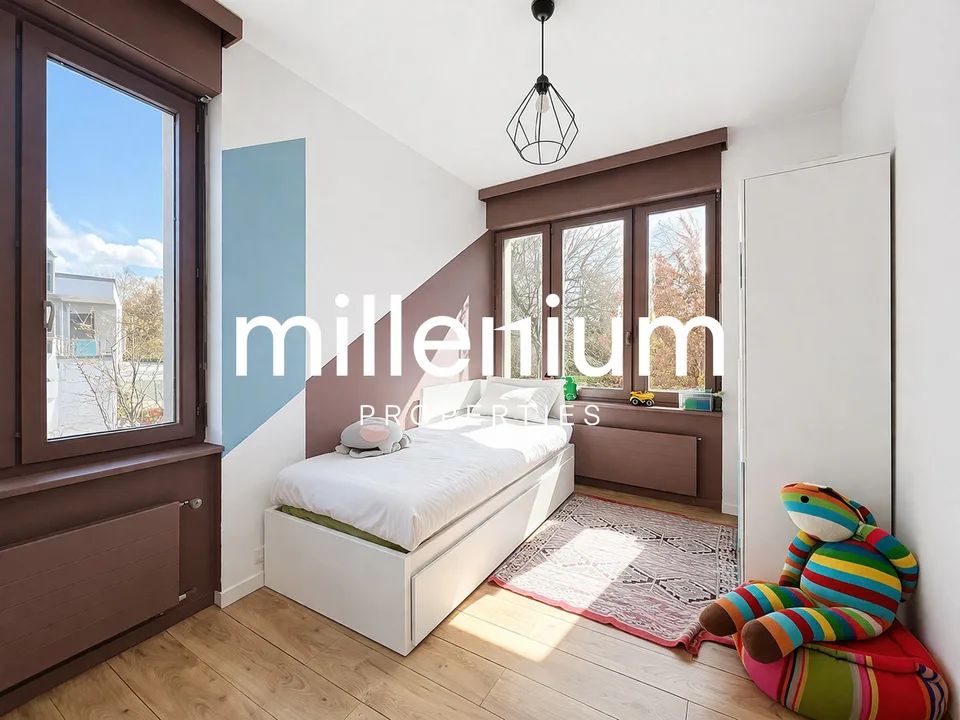 Splendida villa di architetto in un ambiente verde – foto 10 di 13