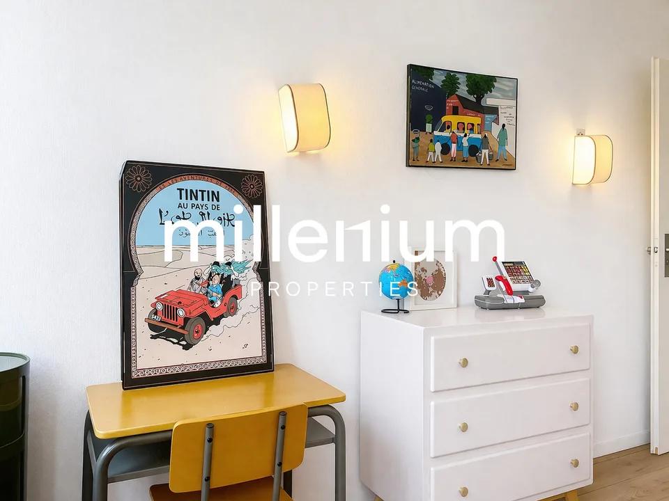 Splendida villa di architetto in un ambiente verde – foto 12 di 13