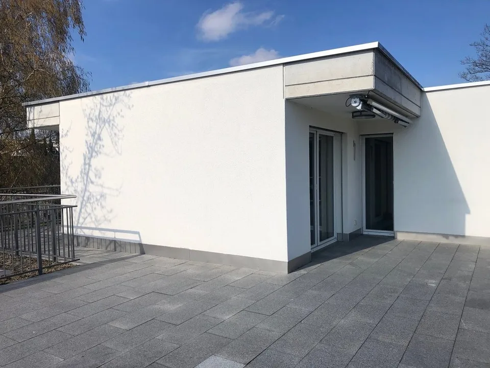 Moderne 2-Zimmerwohnung mit Dachterrasse zu vermieten