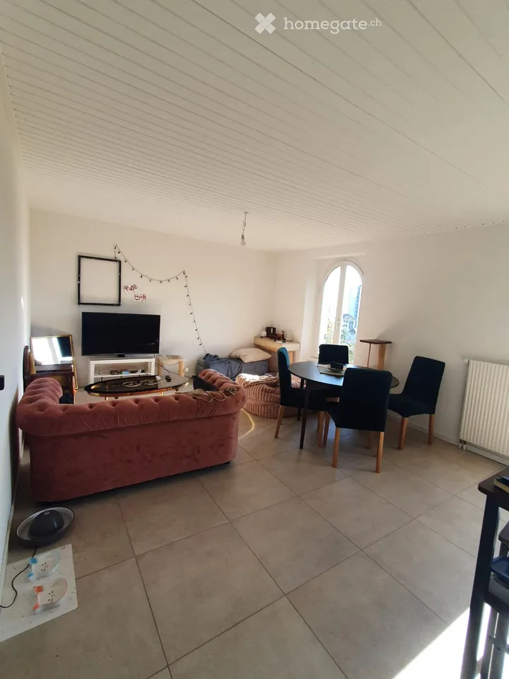 Charming 3-room apartment with balcony in Lausanne (65m²)
