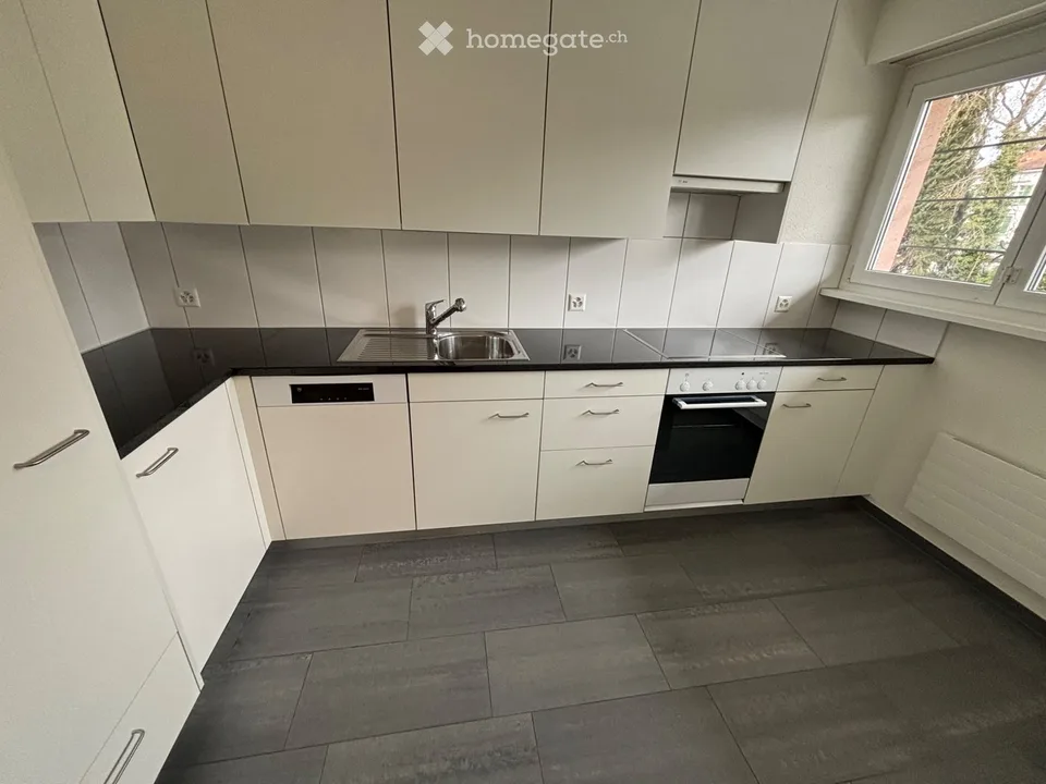 Beautiful 2.5 room apartment in Fehraltorf