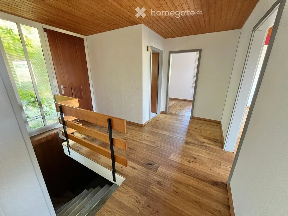Dreamily situated house with surrounding land