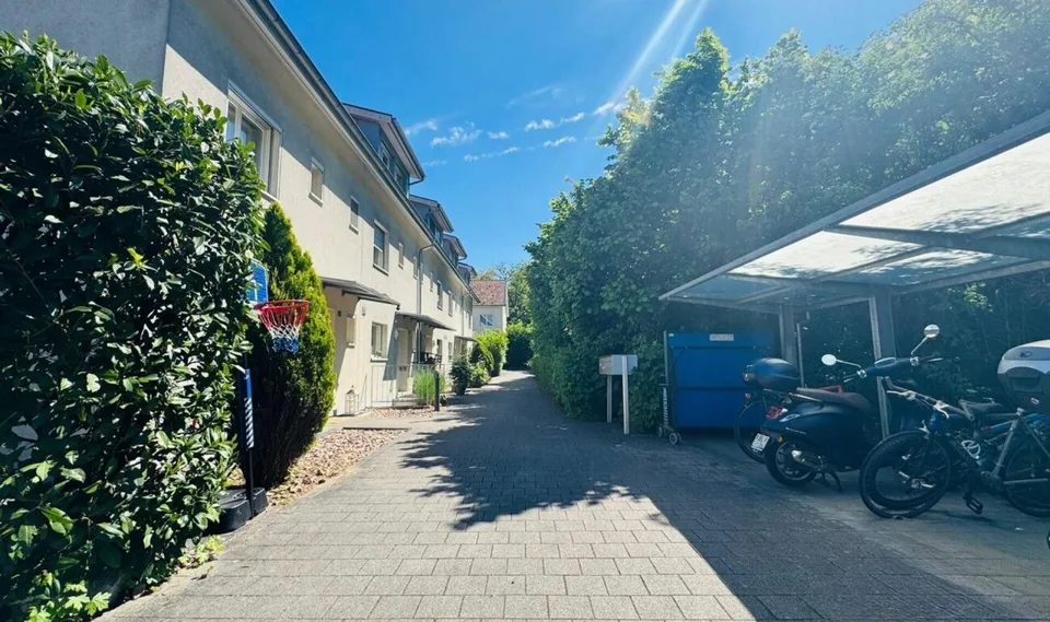 Casa unifamiliare angolare in diritto di superficie con giardino, stanza da hobby e posto auto – foto 20 di 25