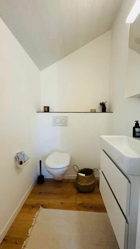 Casa unifamiliare angolare in diritto di superficie con giardino, stanza da hobby e posto auto – foto 14 di 25