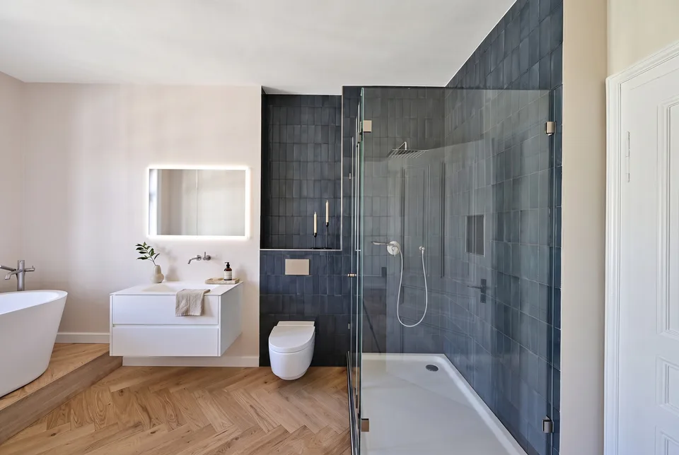 ALTBAU BACIA LA MODERNA - ESPERIENZA DI VITA VICINO A REIHNPROMENADE