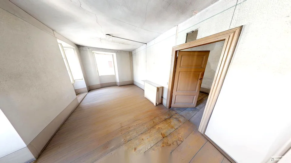 Fascinating historic house 5,5 to be renovated with mountain views