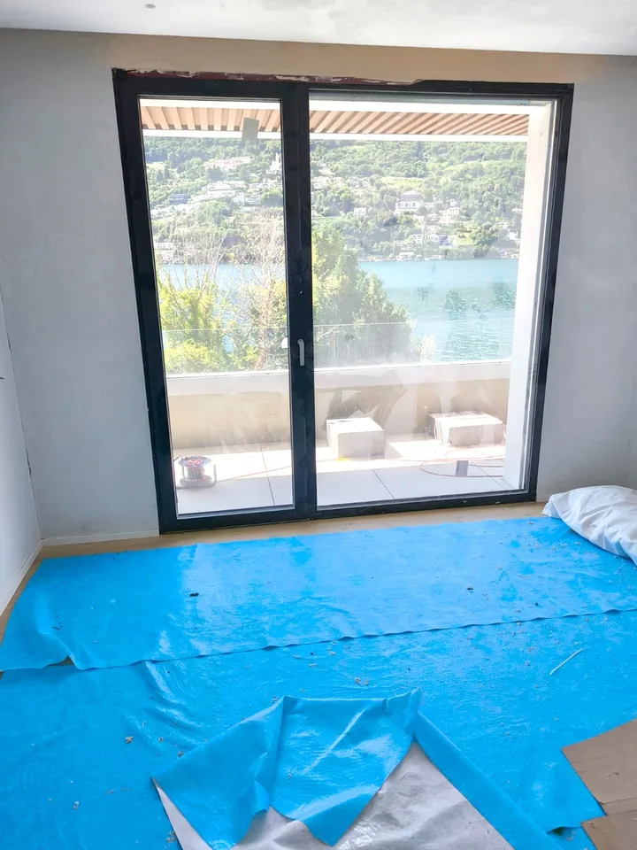 Prestigious villa 4.5 with lake view and rooftop as well as private boat mooring