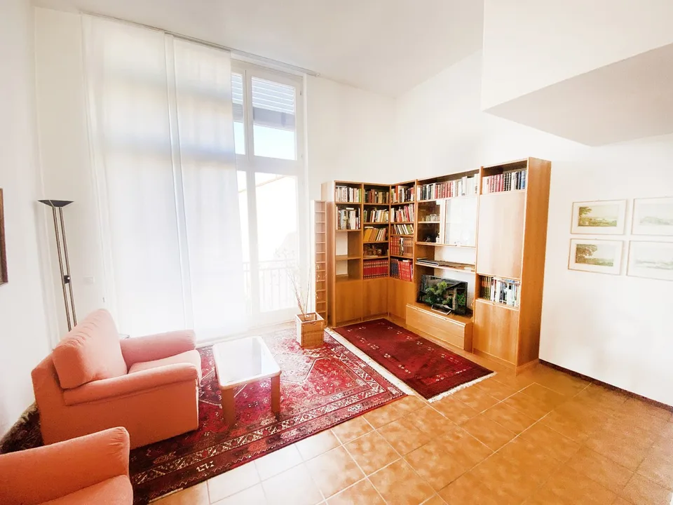 Semi-detached house with 4.5 rooms, garden and duplex living room