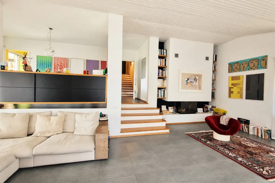 Maison unifamiliale 6,5 pièces de 190 m² avec jardin privé et veranda