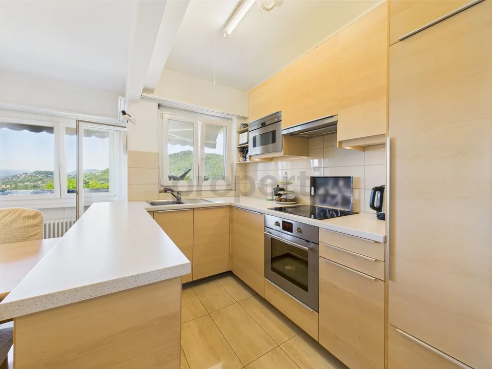 Esclusivo Appartamento con Piscina Condominiale (2nd Resid)