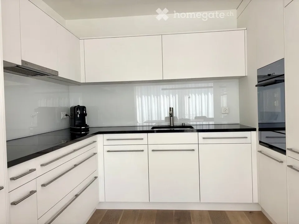 Moderne 3.5-Zimmer-Wohnung mit sonniger Südterrasse