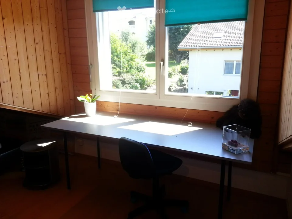 Zimmer in Reihenhaus zu vermieten