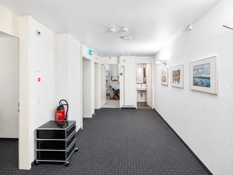 Shared ownership interests in the shopping center in Schwarzenburg
