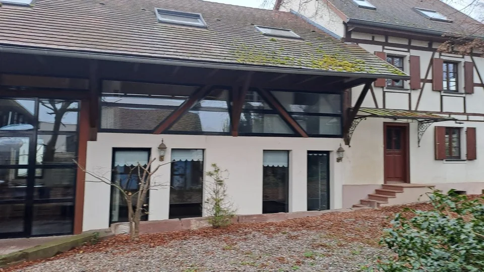 Magnifique maison familiale de 7 pièces à Bartenheim